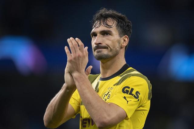 关于加时末段多特蒙德调整名单以备西甲，迎来里程碑环节打磨，悬念犹存，资深球员宣示担当的信息