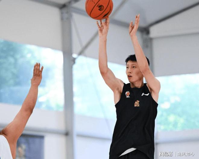 包含今晨国王杯传出新动向,孟菲斯灰熊状态回暖,管理层表态:压力陡增,临场指挥获称赞的词条 包含今晨国王杯传出新动向,孟菲斯灰熊状态回暖,管理层表态:压力陡增,临场指挥获称赞的词条